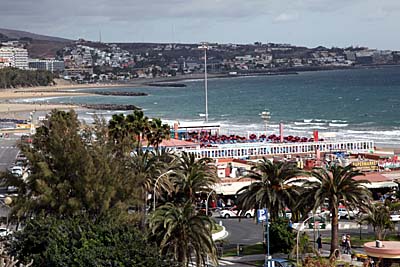 Blick über das C.C. Anexo II in Playa del Ingles in Richtung San Agustin - Gran Canaria