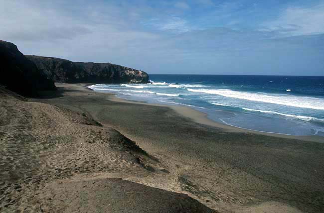 Sandstrand von La Pared - bei Surfern begehrt