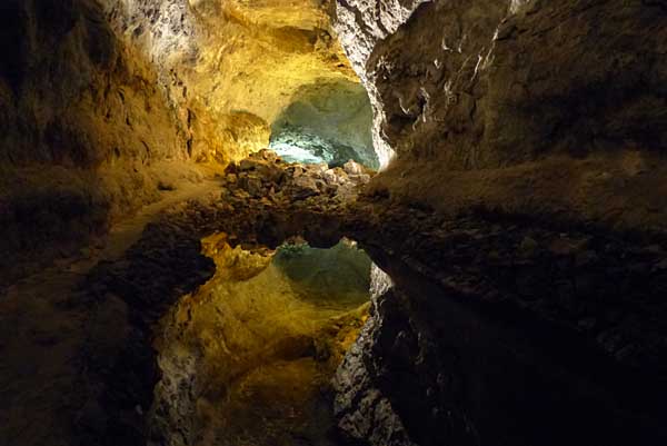 Cueva de los Verdes - Lavagrotte mit Überraschungseffekt