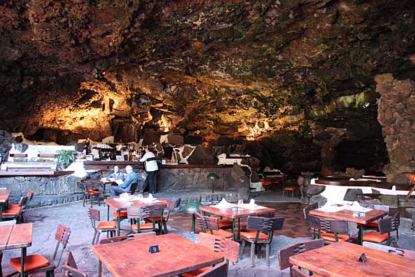 Lanzarote - Jameos del Agua - Höhlenrestaurant