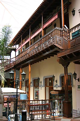 Kanarischer Holzbalkon in Puerto de la Cruz - Teneriffa